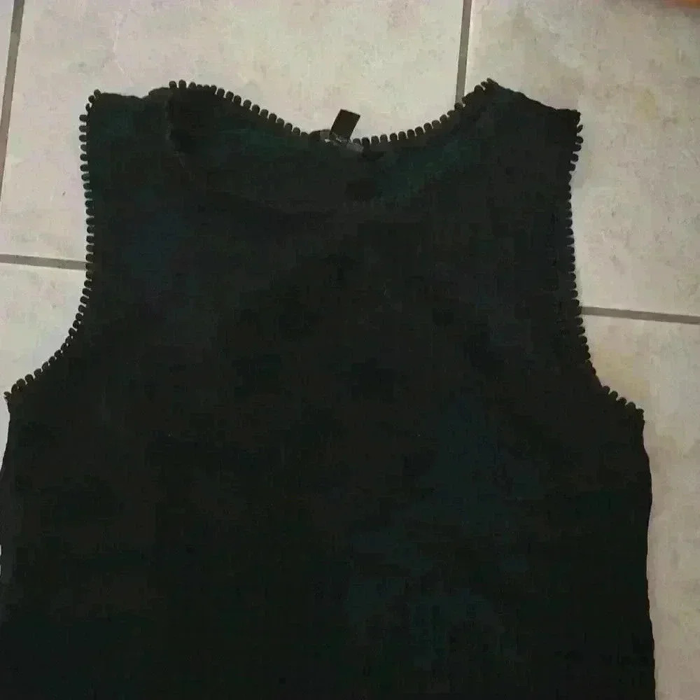🌻NWOT Classic Navy Banana Republic Cross-Back Shell SMALL​ - Picture 2 of 5